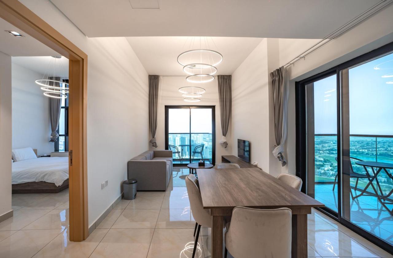 Sky View Tower Apartments Dubaj Exteriér fotografie